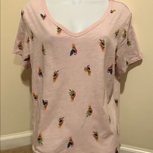 Old Navy Pink Cotton V-neck with Colorful Parrots in Size Medium